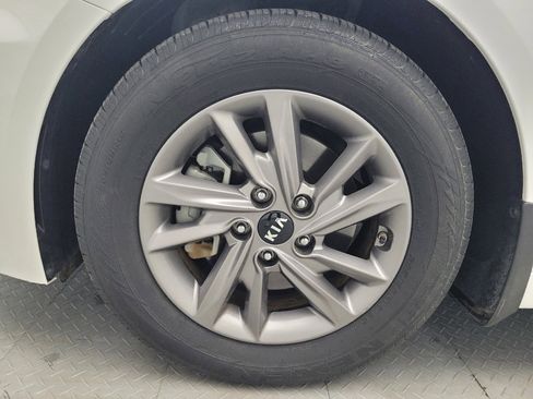 Used 2020 Kia Optima LX FWD image 31