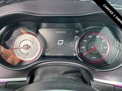 Used 2018 Dodge Charger SXT w/ Blacktop Package image 13