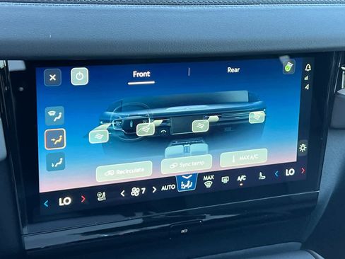New 2026 Lincoln Navigator L Reserve AWD/4WD image 23