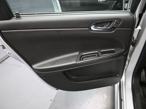 Used 2013 Chevrolet Impala LT w/ LT Sunroof Package image 30