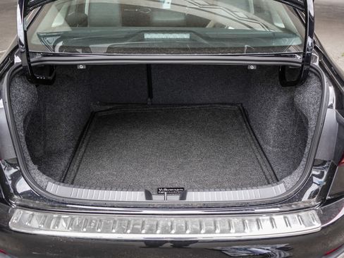 New 2026 Volkswagen Jetta SEL FWD image 12