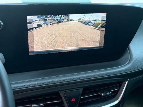 Used 2024 Buick Encore GX Preferred w/ Comfort Package FWD image 21