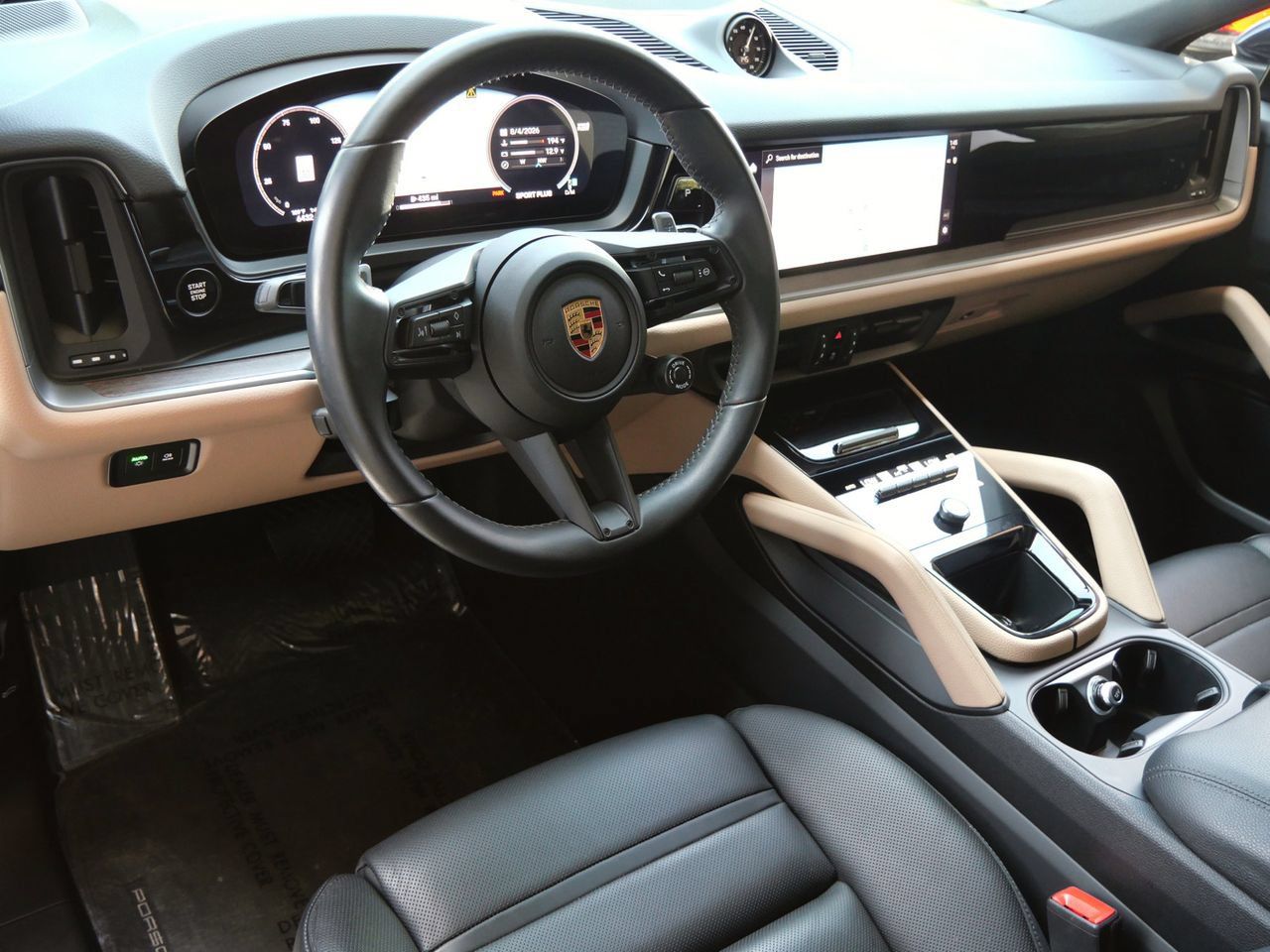 Used 2024 Porsche Cayenne Coupe AWD/4WD image 10