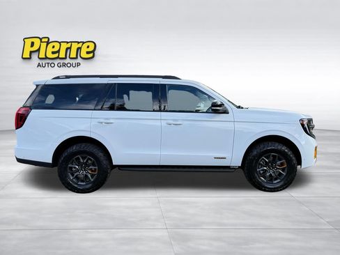 Certified 2025 Ford Expedition Tremor AWD/4WD image 3