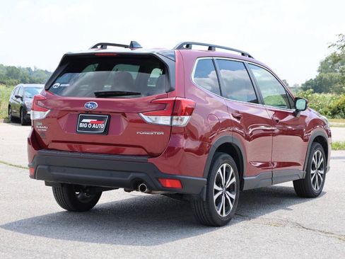 Used 2024 Subaru Forester Limited AWD/4WD image 9