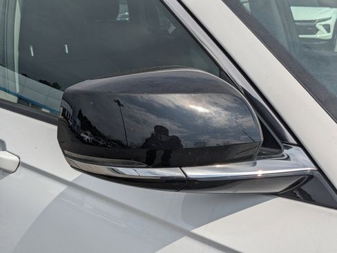 Used 2022 Jeep Grand Cherokee Limited image 12