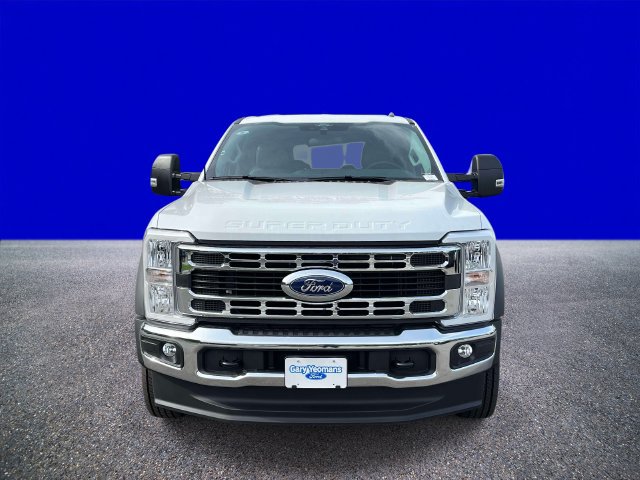 New 2026 Ford F550 4x4 Crew Cab Super Duty image 8