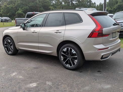 Certified 2026 Volvo XC60 B5 Plus w/ Protection Package Premier AWD/4WD image 4
