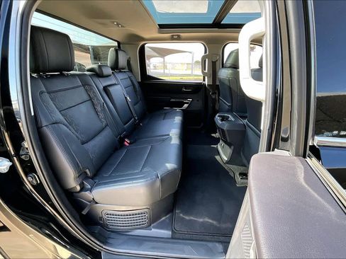 Used 2023 Toyota Tundra Limited image 19