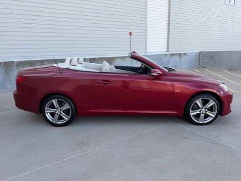 Used 2010 Lexus IS 350C RWD image 2