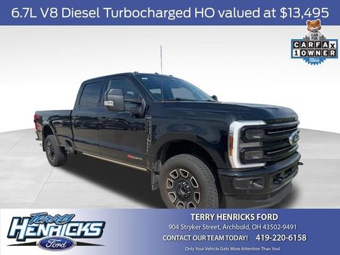 Used 2026 Ford F350 Platinum w/ FX4 Off-Road Package AWD/4WD image 1