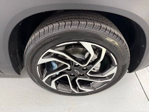 New 2026 Chevrolet TrailBlazer RS w/ Convenience Package FWD image 4