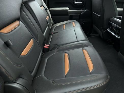 Used 2022 GMC Sierra 2500 AT4 AWD/4WD image 37