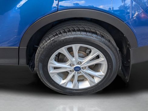 Used 2019 Ford Escape SEL image 19