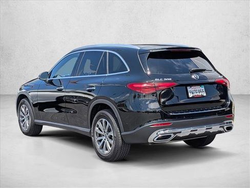 Used 2026 Mercedes-Benz GLC 300 4MATIC image 8