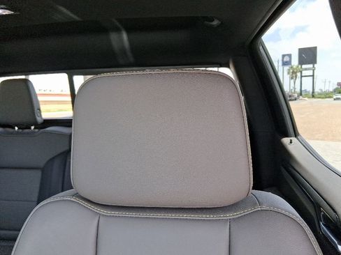 Used 2024 Chevrolet Silverado 1500 ZR2 w/ Technology Package AWD/4WD image 19