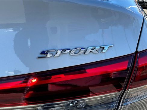 Used 2023 Honda Civic Sport image 31