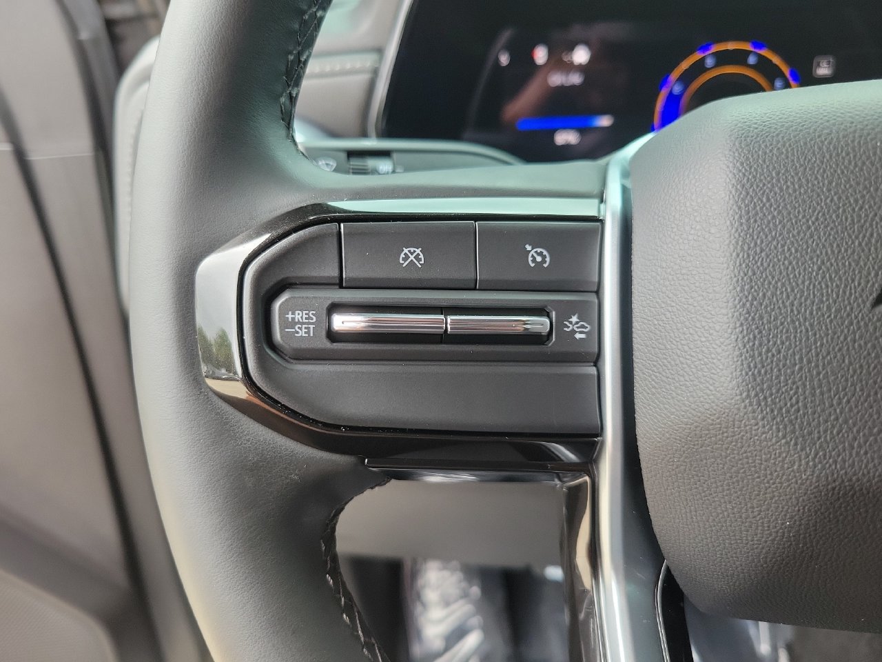 Certified 2026 Chevrolet Colorado LT RWD image 18