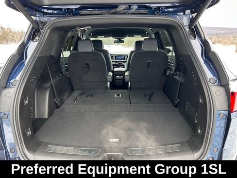 Certified 2023 Buick Enclave Essence image 12