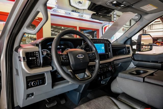 Used 2024 Ford F250 XL w/ STX Appearance Package AWD/4WD image 5