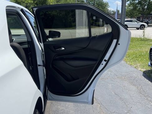 Used 2019 Chevrolet Equinox LT image 35