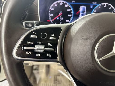Used 2020 Mercedes-Benz E 350 4MATIC Sedan image 11