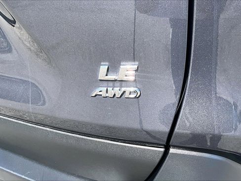 Used 2024 Toyota RAV4 LE image 8