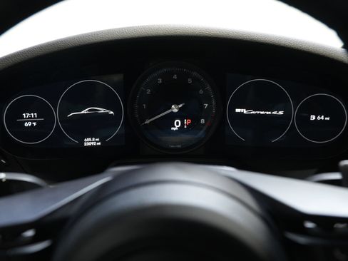 Used 2020 Porsche 911 Carrera 4S w/ Sport Package AWD/4WD image 34