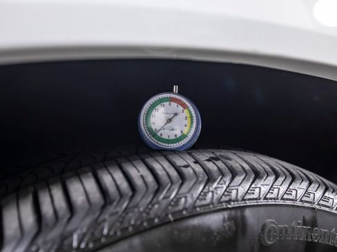 Used 2024 BMW X6 xDrive40i w/ Parking Assistance Package image 48