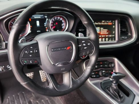 Used 2016 Dodge Challenger R/T Scat Pack RWD image 32