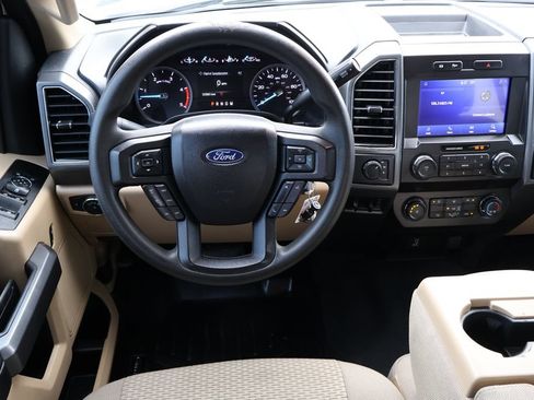 Used 2021 Ford F250 XLT AWD/4WD image 4