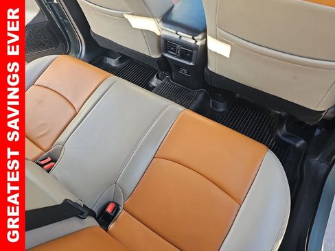 Used 2022 Toyota RAV4 XLE image 11