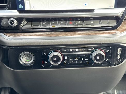 Used 2024 Chevrolet Silverado 1500 LT image 5