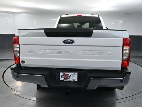 Used 2022 Ford F250 XL w/ Power Equipment Group AWD/4WD image 7