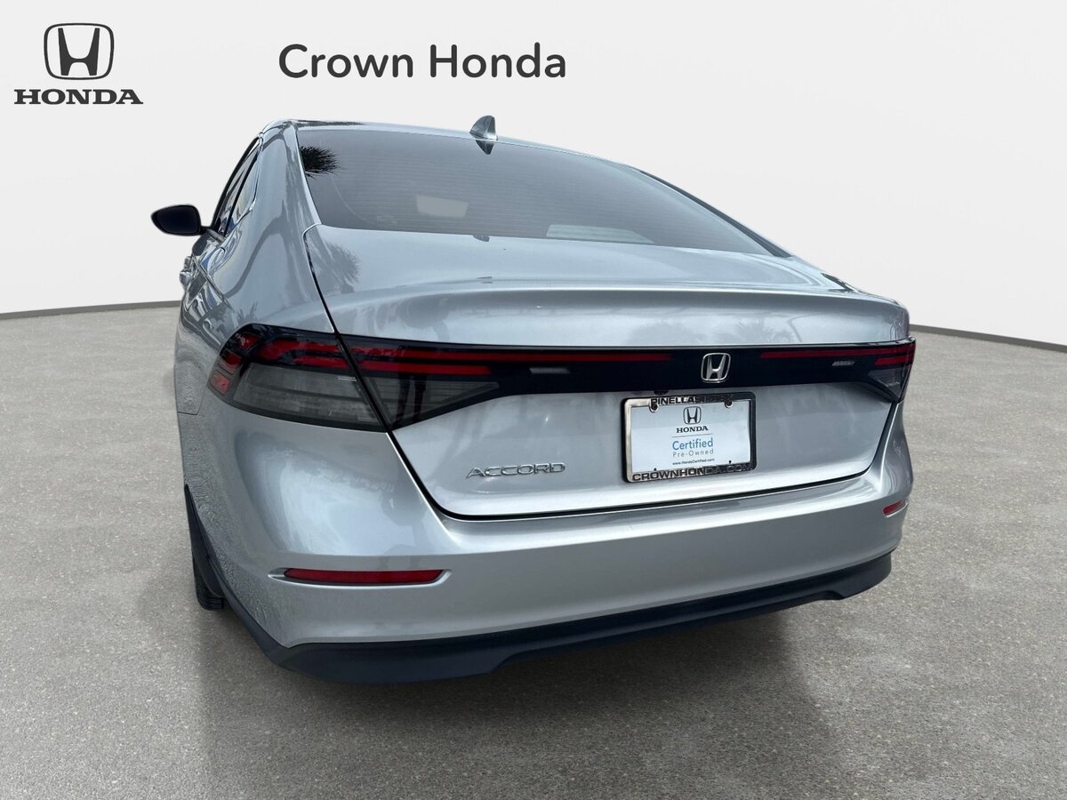 Used 2023 Honda Accord EX image 8