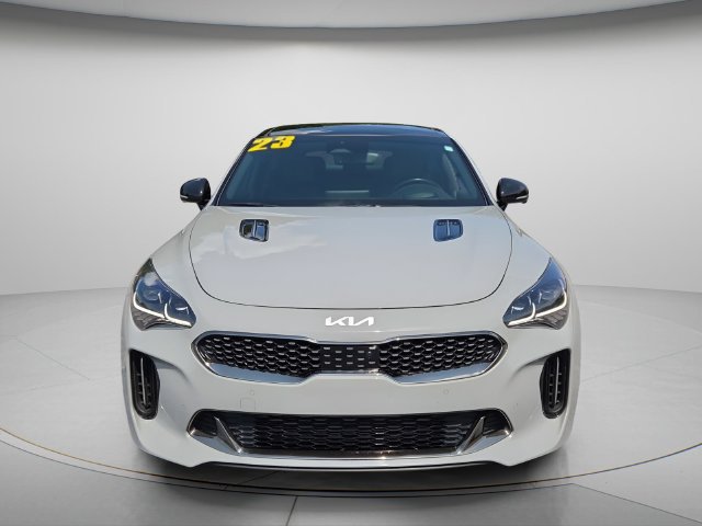 Used 2023 Kia Stinger GT2 RWD image 4