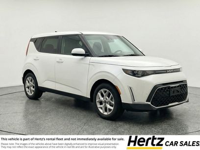 Used 2025 Kia Soul LX w/ LX Technology Package