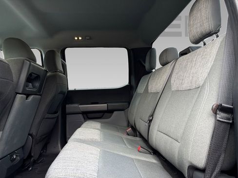 Used 2023 Ford F150 XLT image 3