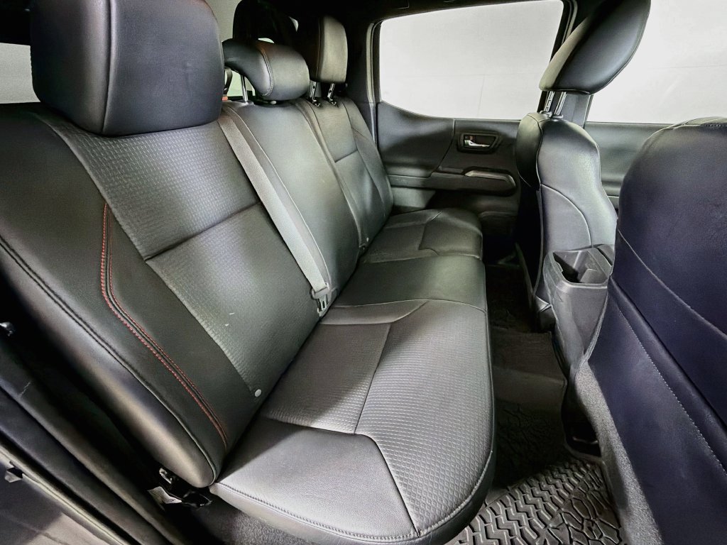 Used 2022 Toyota Tacoma TRD Pro AWD/4WD image 24