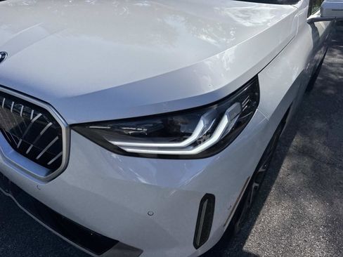 Certified 2025 BMW X3 xDrive30i w/ Convenience Package image 10