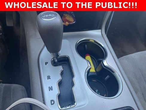 Used 2011 Jeep Grand Cherokee Laredo w/ Trailer Tow Group image 19