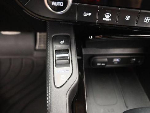 Certified 2024 Kia Telluride SX X-Line AWD/4WD image 32