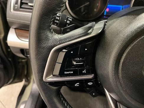 Used 2018 Subaru Outback 3.6R Touring AWD/4WD image 24
