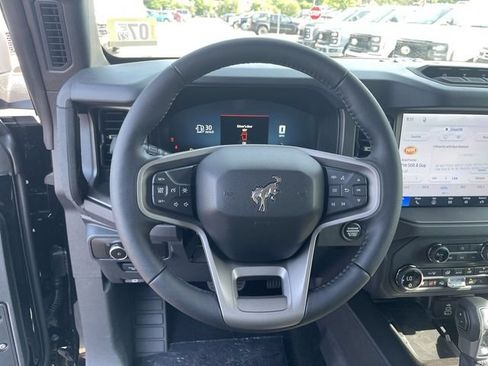 New 2026 Ford Bronco Badlands w/ Sasquatch Package AWD/4WD image 16