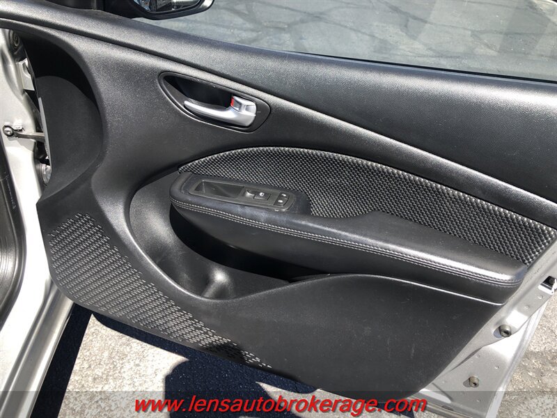 Used 2015 Dodge Dart SE w/ Convenience Group FWD image 20