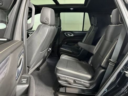 Used 2022 GMC Yukon SLT image 25