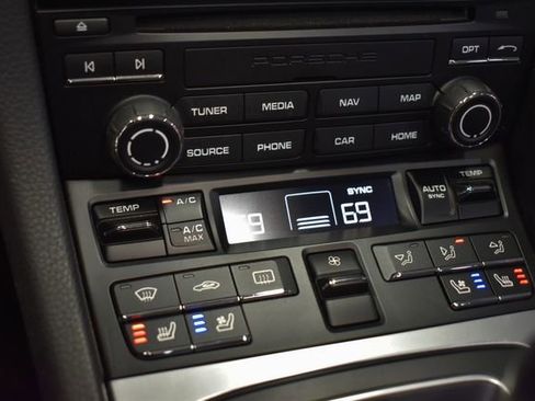 Used 2017 Porsche 718 Boxster S image 18