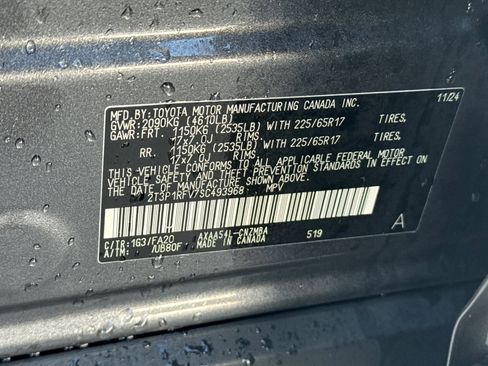 Used 2025 Toyota RAV4 XLE image 22