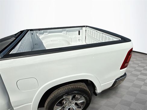 Used 2022 RAM 1500 Laramie image 30