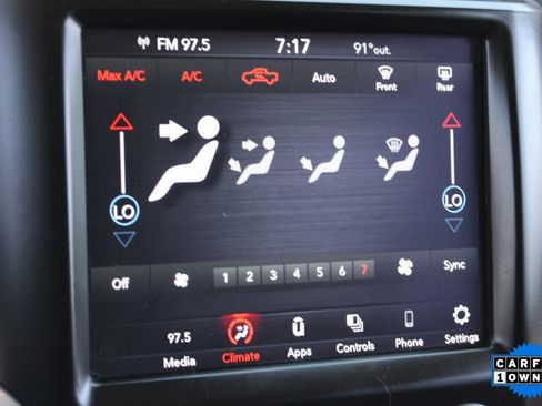 Used 2018 RAM 1500 Big Horn image 23